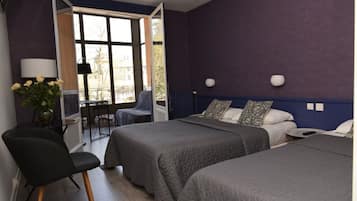 Trippelrum | SÀngtillbehör av högsta kvalitet, skrivbord och ljudisolering