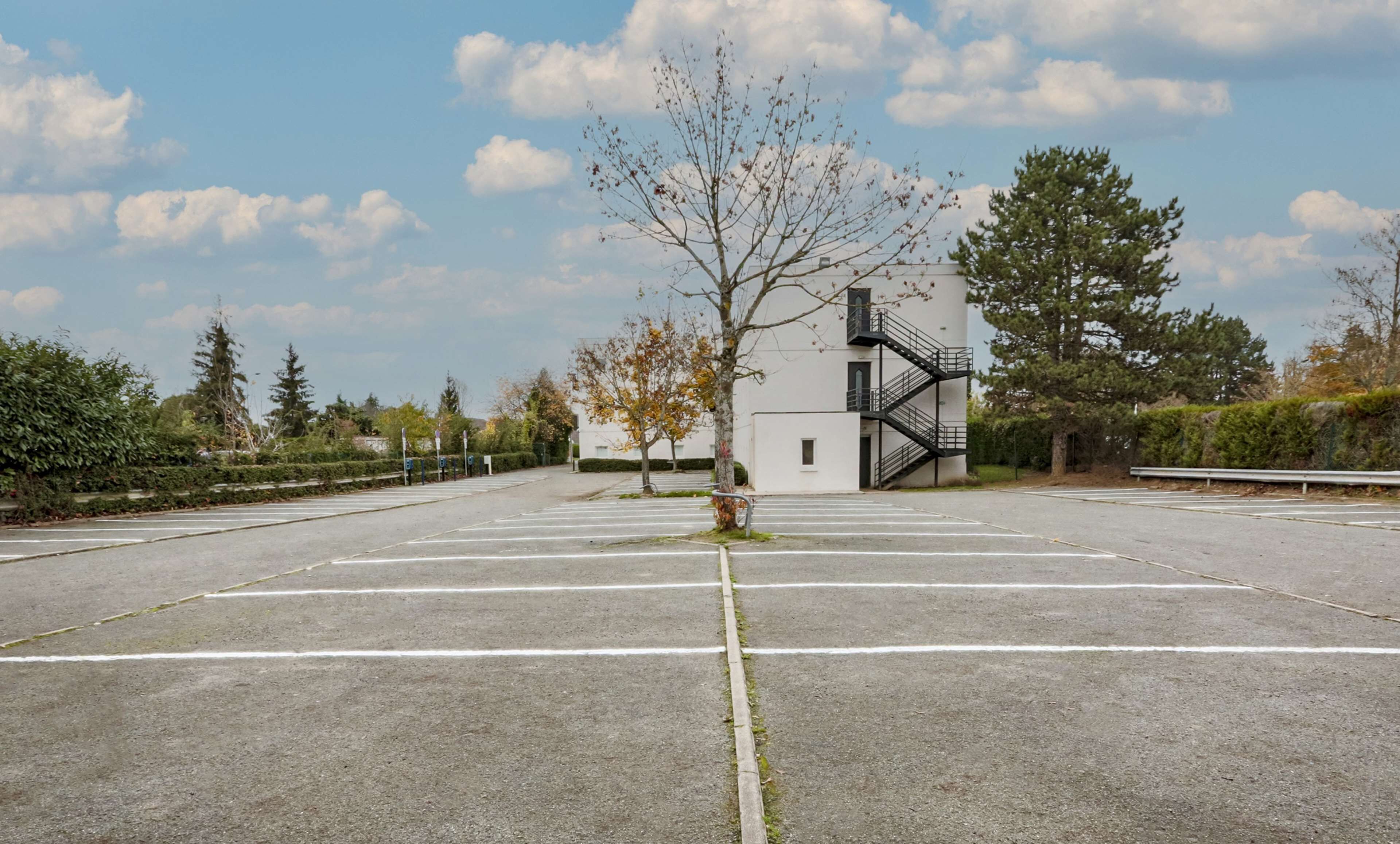 Free self-parking