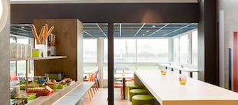 ibis budget Pontault Combault RN4 Marne la Vallée