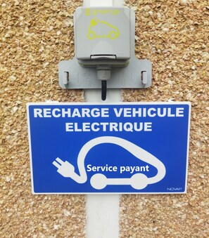 Oplaadpunt voor elektrische voertuigen