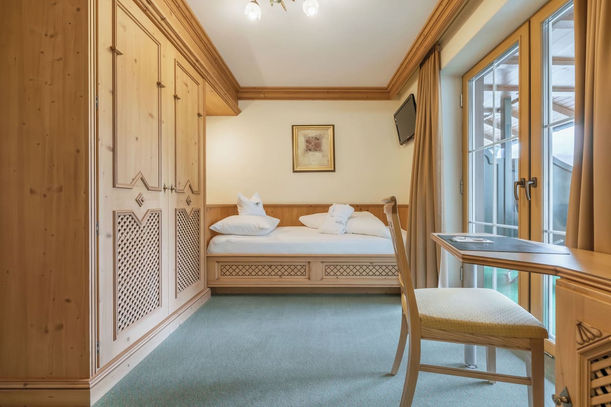 Classic-enkeltværelse - bjergudsigt | 1 soveværelse, premium-sengetøj, senge med madrasser af memory foam
