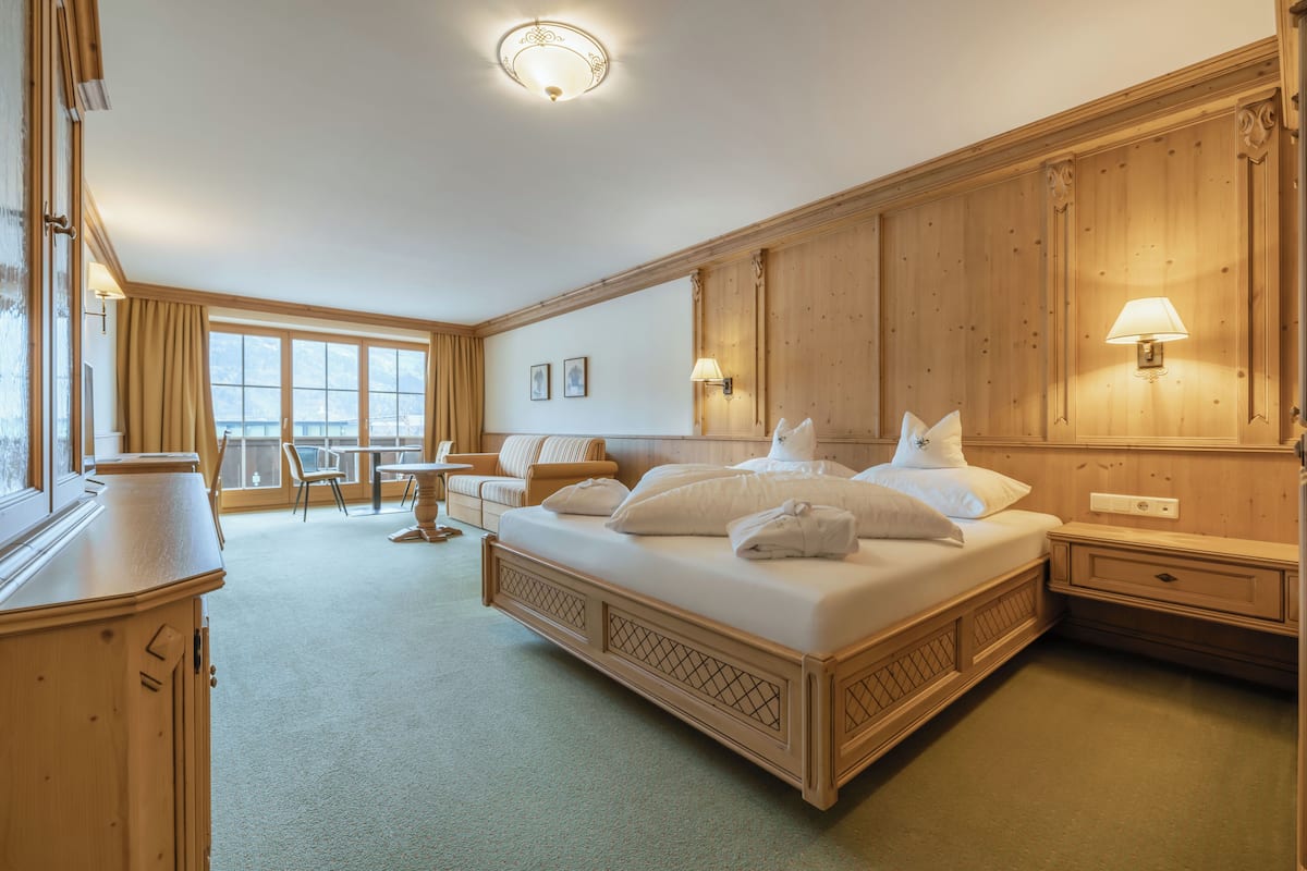 Junior-dobbeltværelse (Hochzillertal) | 1 soveværelse, premium-sengetøj, senge med madrasser af memory foam