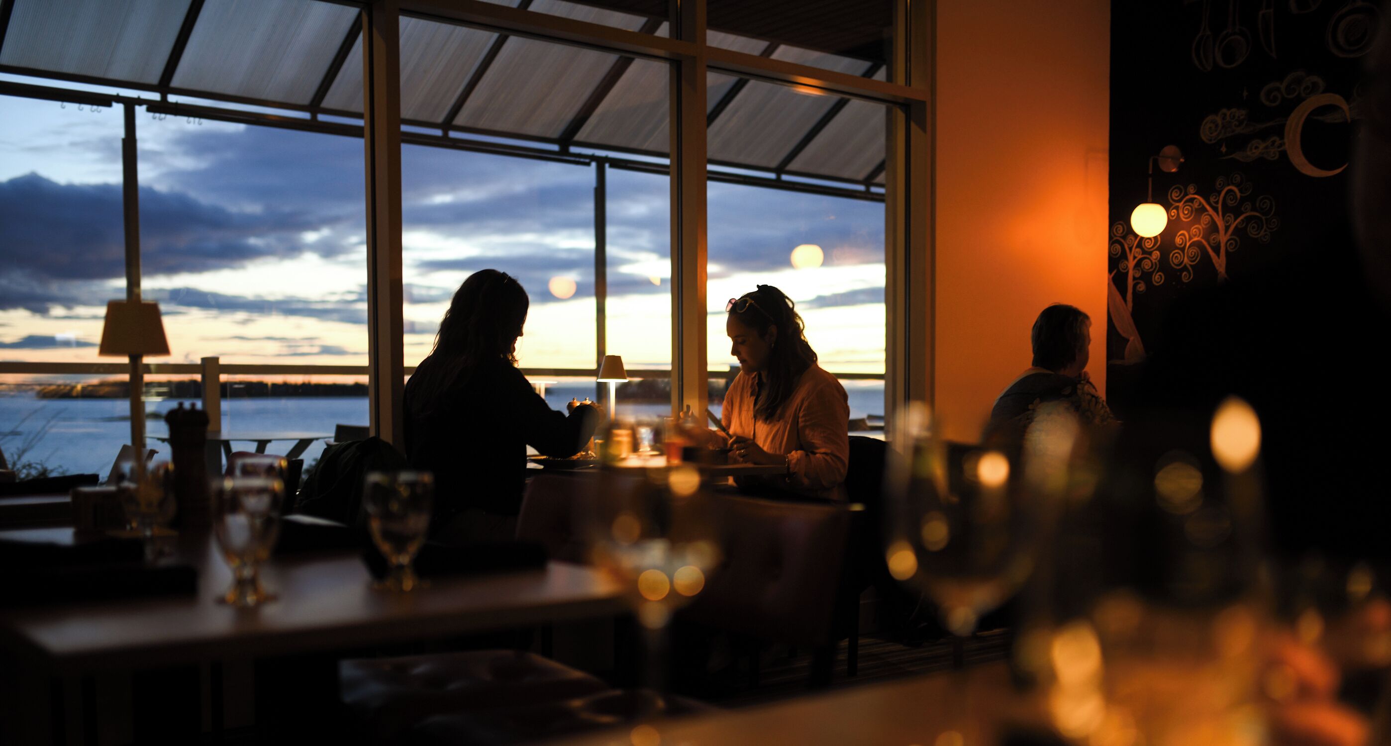 breakfast, lunch, dinner served; beach views