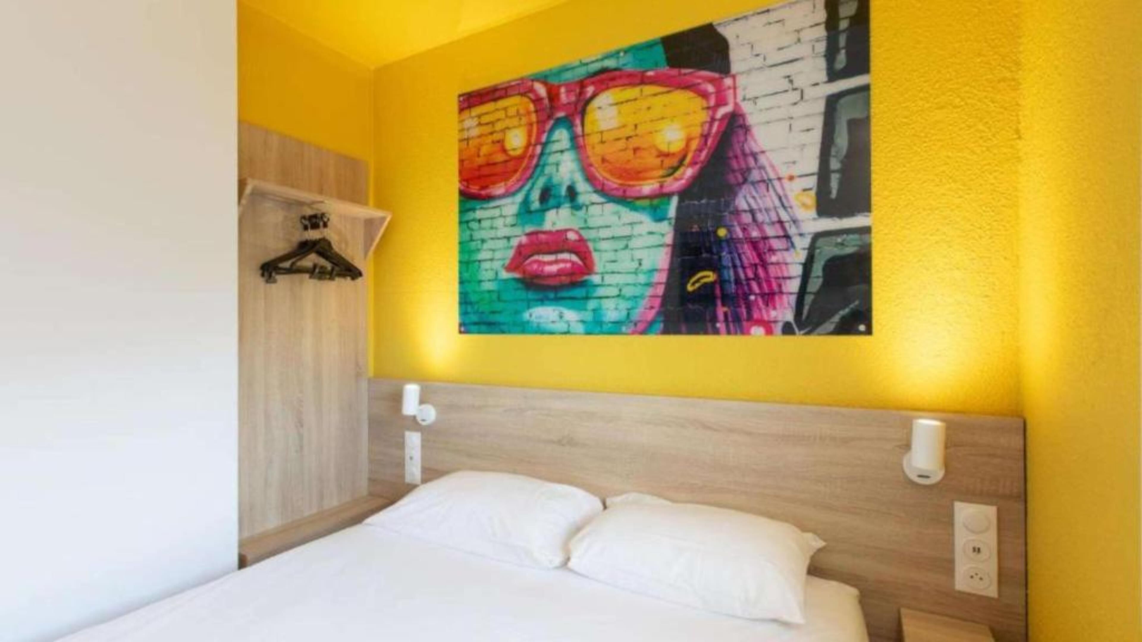 Premium bedding, desk, free WiFi, bed sheets