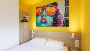 Standard Room, Multiple Beds | Premium bedding, desk, free WiFi, bed sheets
