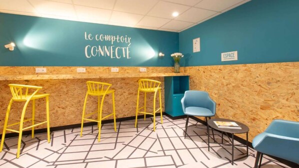 Lobby - Kyriad ECO - Dijon Sud Chenove (Chenove)