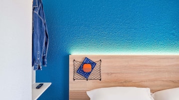 Habitación, 1 cama doble, baño privado (Cabrio) | Escritorio, cunas gratuitas, wifi gratis y ropa de cama