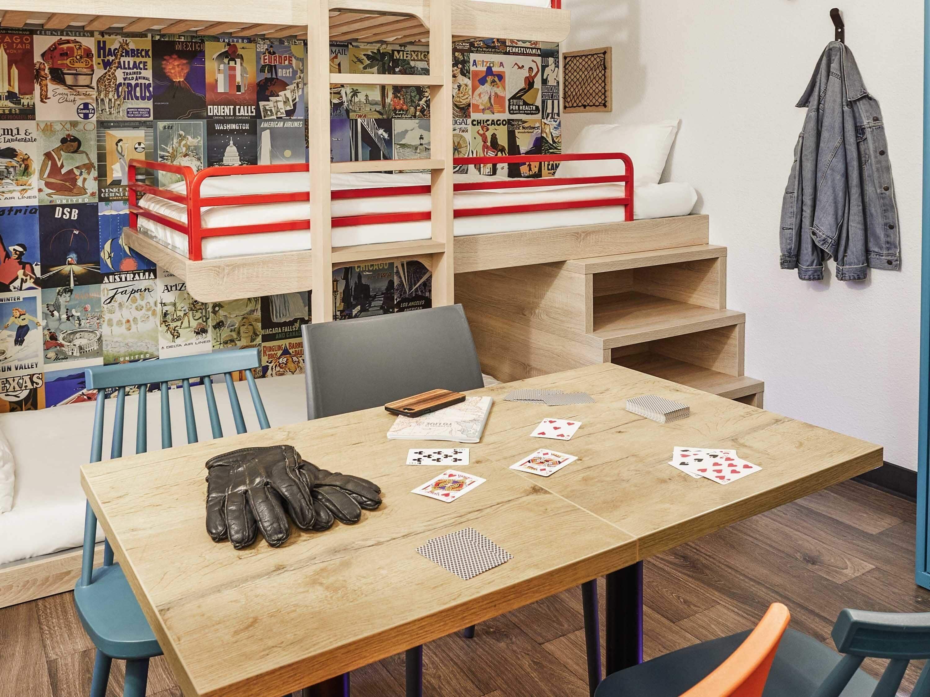 Familiekamer, 2 tweepersoonsbedden (Combi) | Een bureau, gratis babybedden, gratis wifi, beddengoed