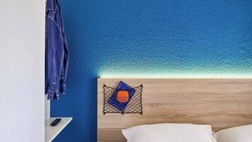 Habitación, 1 cama doble, baño privado (Cabrio) | Escritorio, cunas gratuitas, wifi gratis y ropa de cama