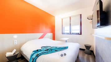 Double Room, 1 Double Bed | Desk, soundproofing, free WiFi