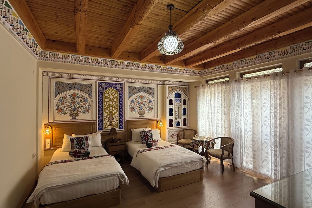 Superior Twin Room | Premium bedding, in-room safe, desk, blackout curtains