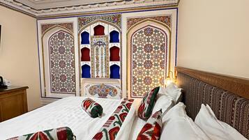 Superior-Doppelzimmer | Hochwertige Bettwaren, Zimmersafe, Schreibtisch, Verdunkelungsvorhänge