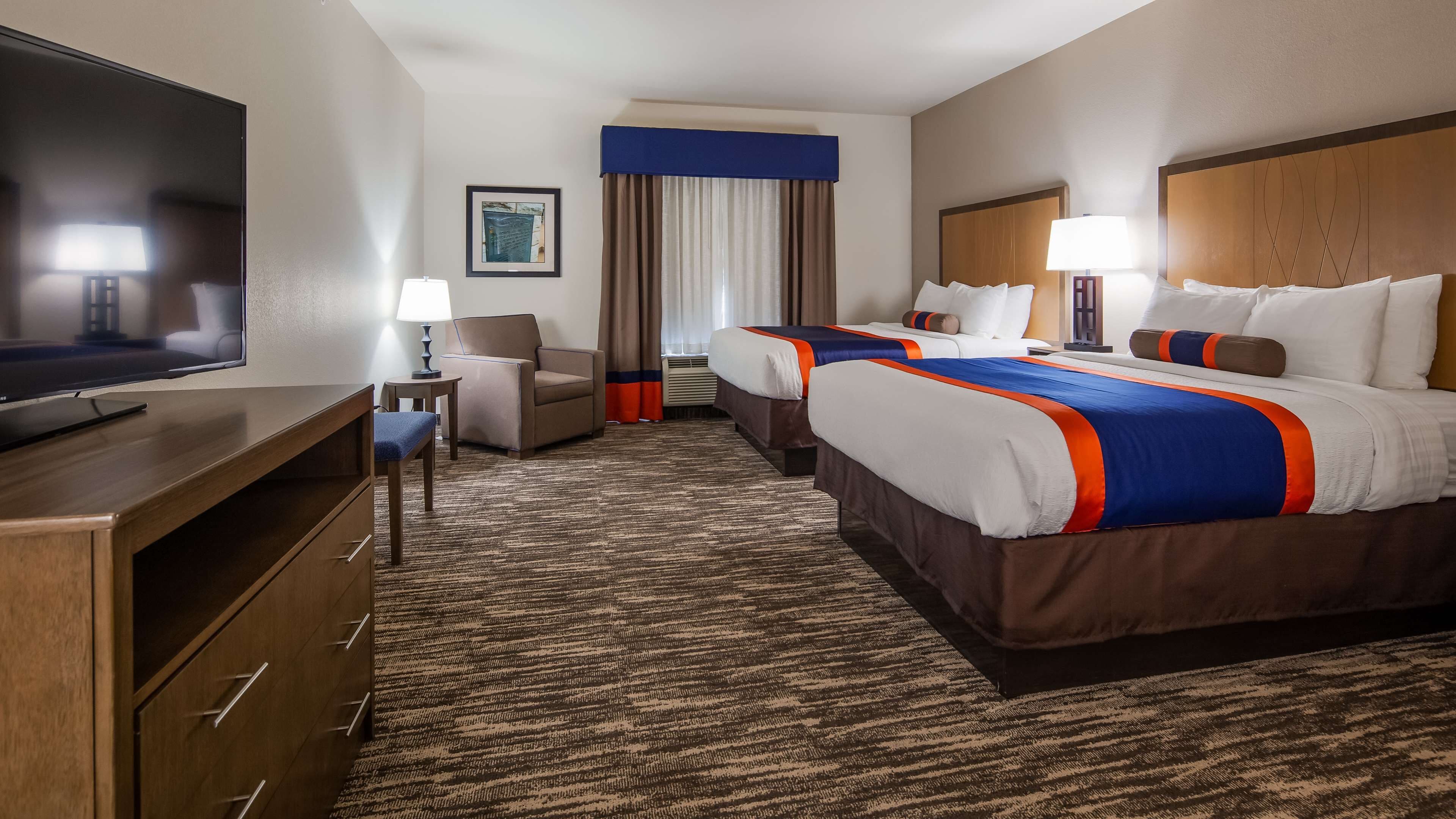 desk, iron/ironing board, free cots/infant beds, free rollaway beds