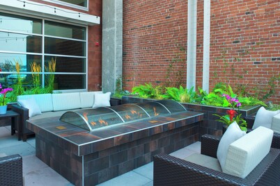 Courtyard by Marriott Seattle Everett Downtown