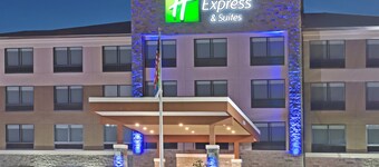 Holiday Inn Express & Suites Uniontown by IHG