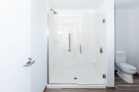 Hilton Garden Inn Asheville Downtown - Image 80
