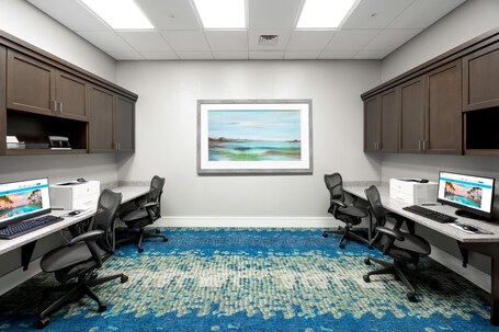 Hilton Garden Inn Asheville Downtown - Image 40