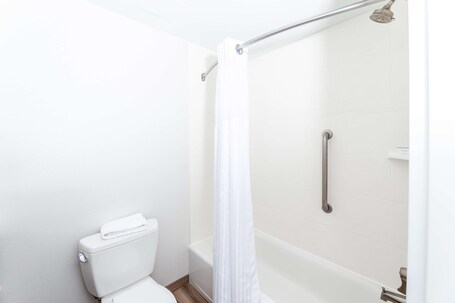 Hilton Garden Inn Asheville Downtown - Image 83