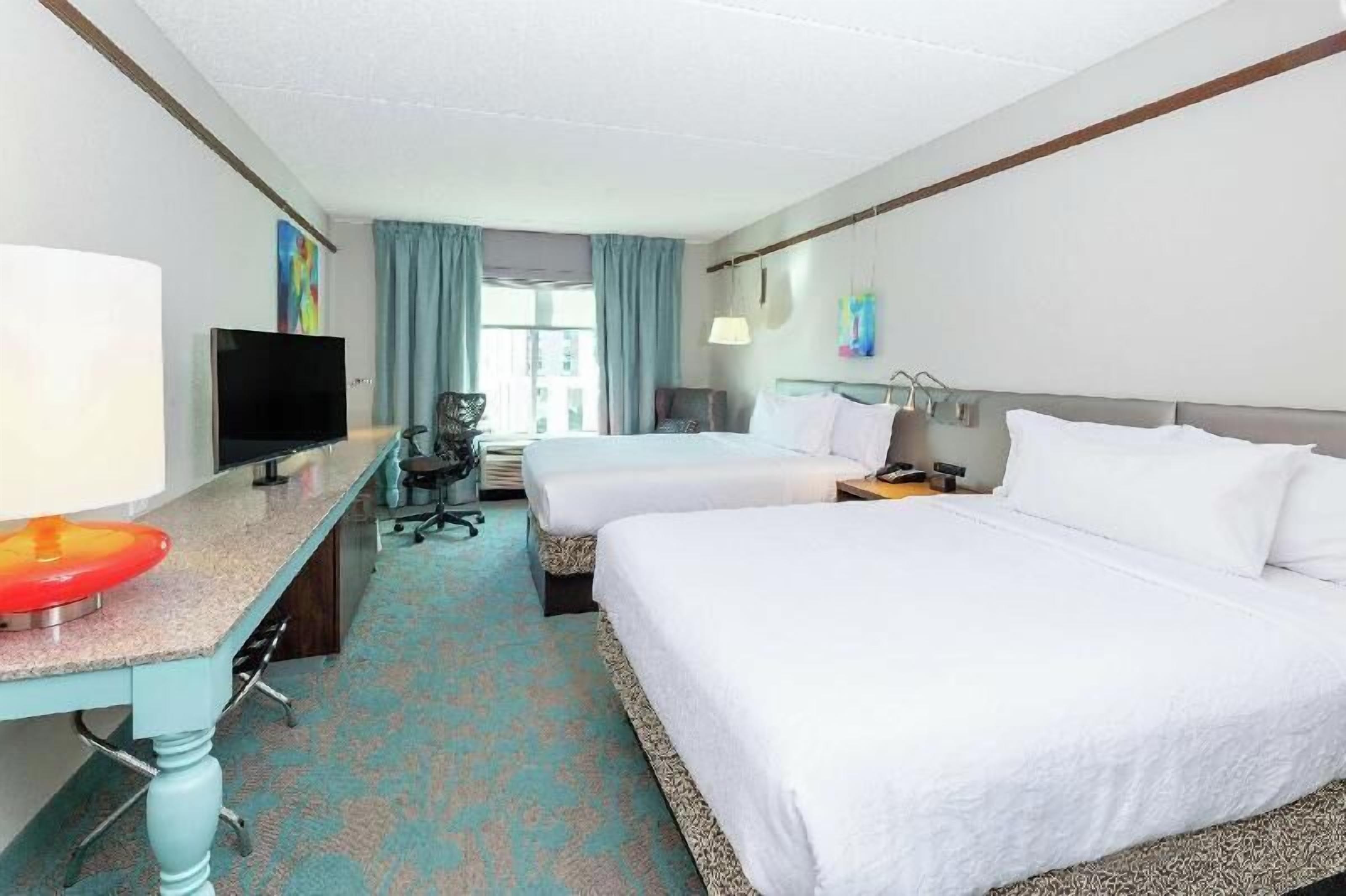 Peralatan tempat tidur premium, Wi-fi percuma, cadar katil 