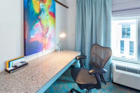 Hilton Garden Inn Asheville Downtown - Image 27