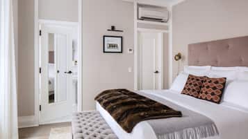 Habitación, 1 cama King size | 1 habitación, sábanas de algodón egipcio y ropa de cama de alta calidad