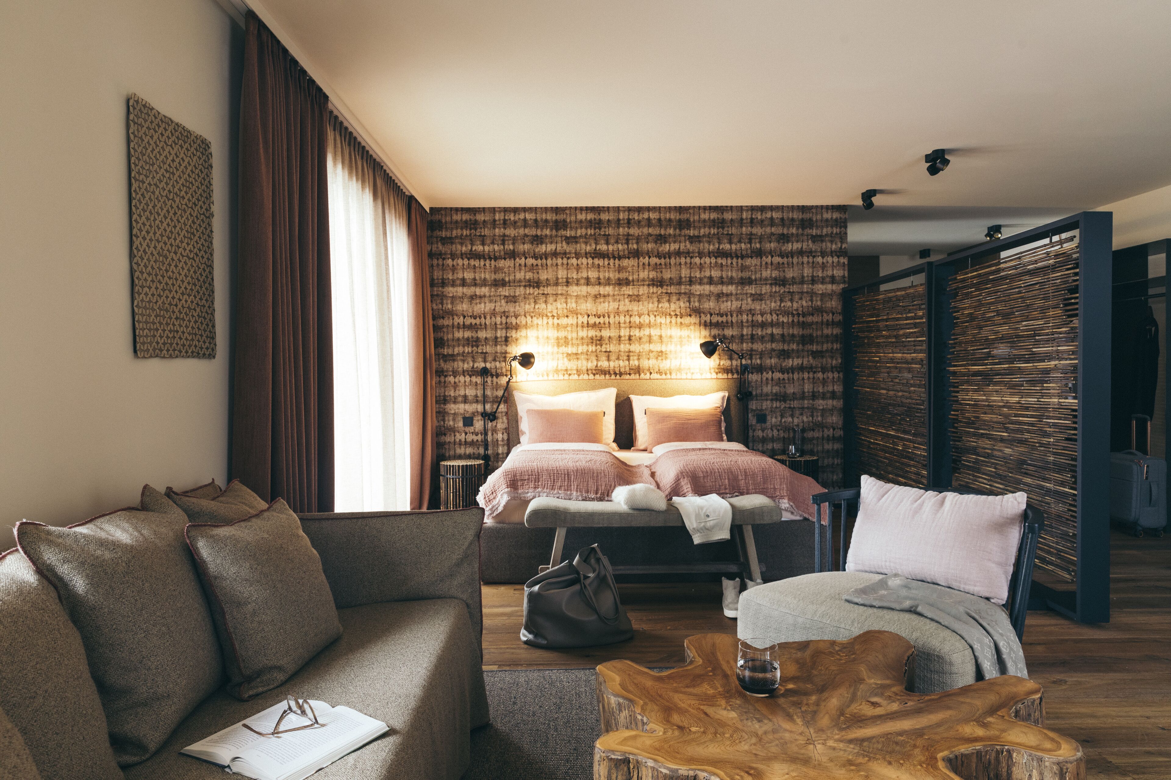 deluxe suite, 1 king bed with sofa bed, mountain view | 1 bedroom, in-room safe, blackout curtains, soundproofing