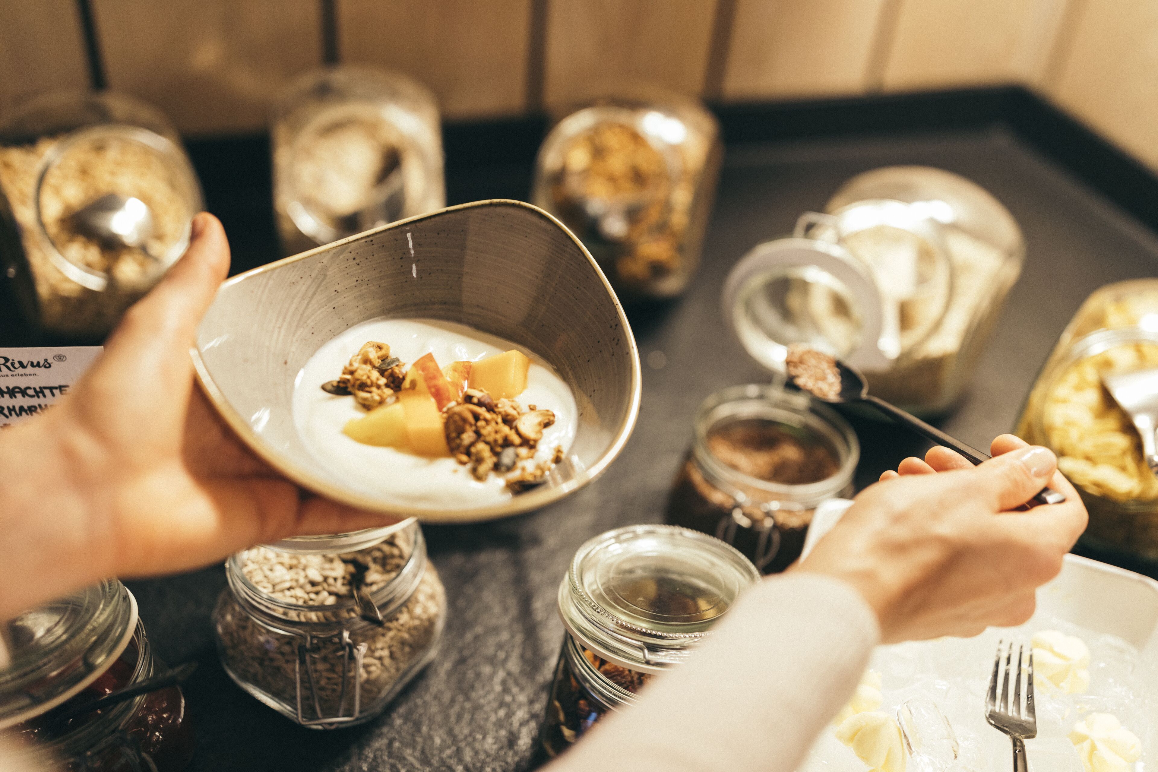 daily buffet breakfast (eur 26 per person)