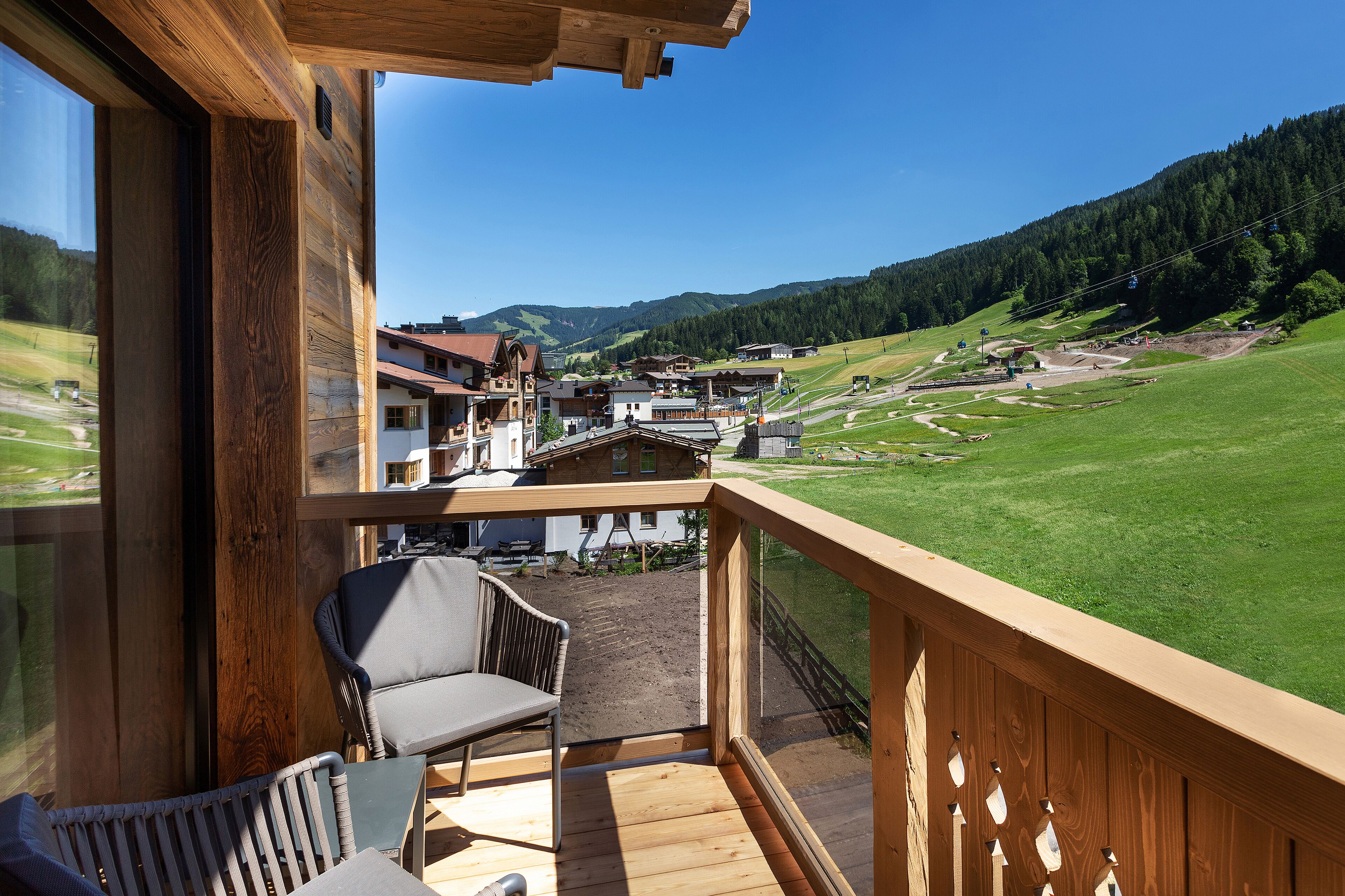 deluxe double room, 1 king bed | view from room