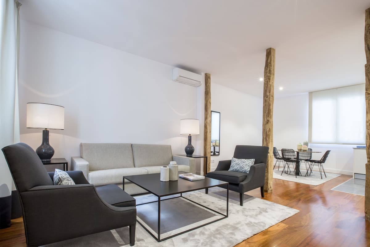 Standard Apartment, 2 Bedrooms | Living room | LED TV, heated floors