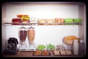 Daily buffet breakfast for a fee