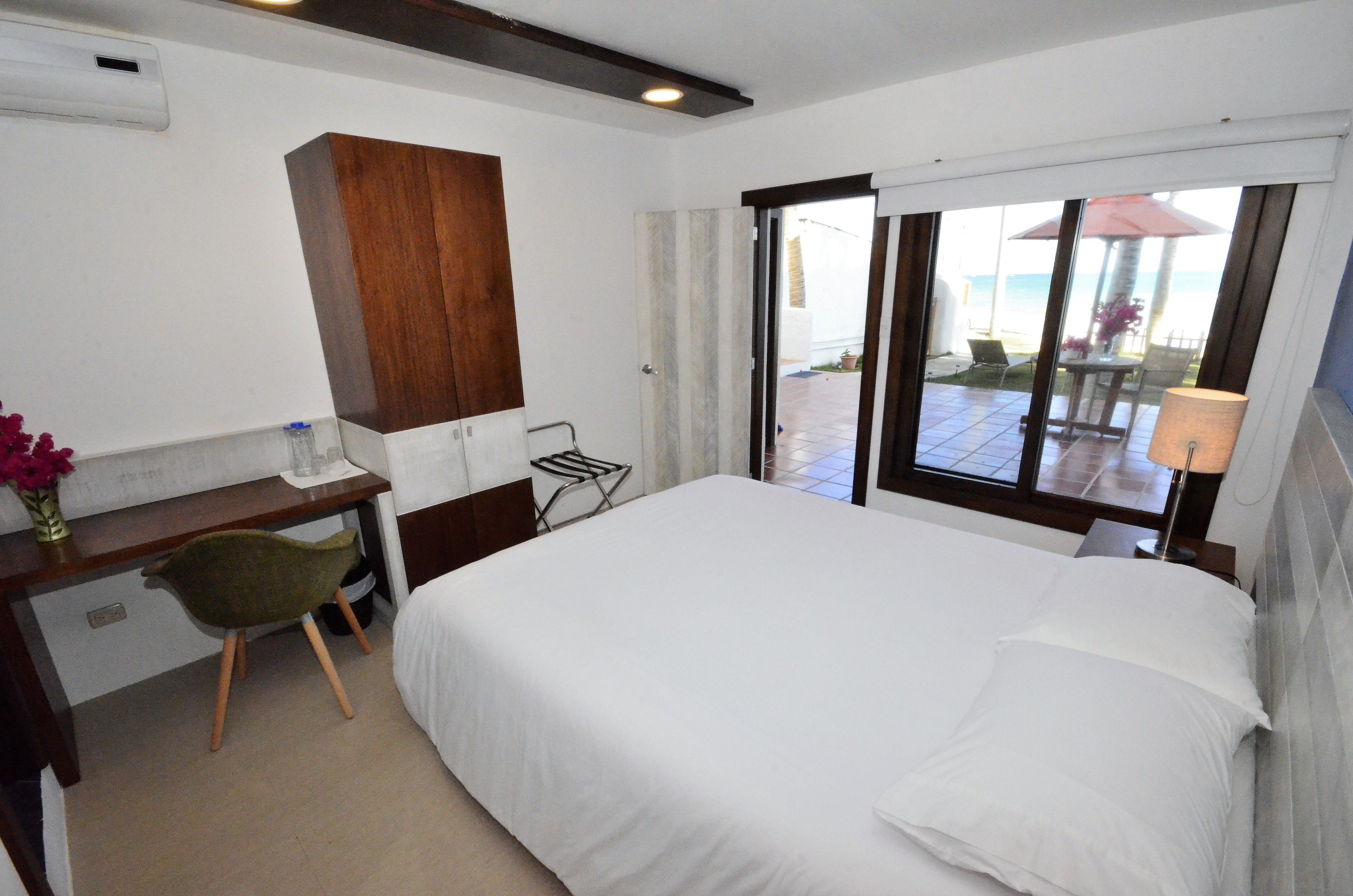 comfort double room, 1 double bed, ocean view | view from room