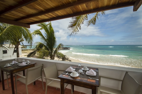 含每日全套早餐