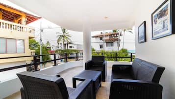 Sun deck