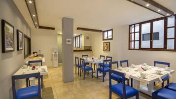 Free daily full breakfast