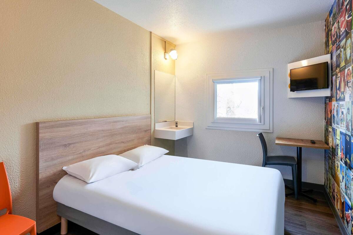 Chambre double TANDEM avec salle de bain commune | Wi-fi percuma, cadar katil