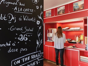 Daily buffet breakfast (EUR 5.90 per person)