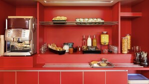 Daily buffet breakfast for a fee - hotelF1 Toulouse L'Union (L'Union)