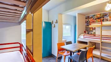 Free cribs/infant beds, free WiFi, bed sheets