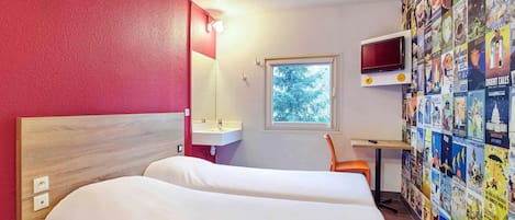 Room, 1 Double Bed (Side Car) | Free WiFi, bed sheets