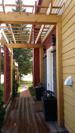 Property entrance. Eileen's Bed & Breakfast - Guest House