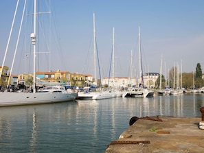 منوع