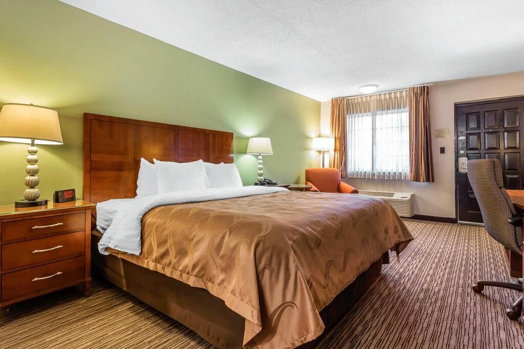 Desk, laptop workspace, blackout curtains, soundproofing