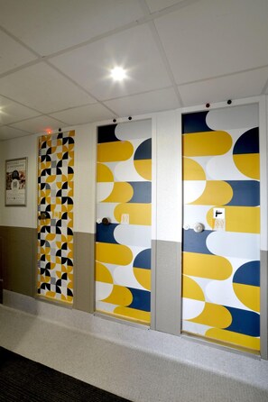 Standard Room, 3 Single Beds (Shared Bathroom) | Accessible bathroom - Premiere Classe Arras - Tilloy Les Mofflaines (Tilloy-Les-Mofflaines)