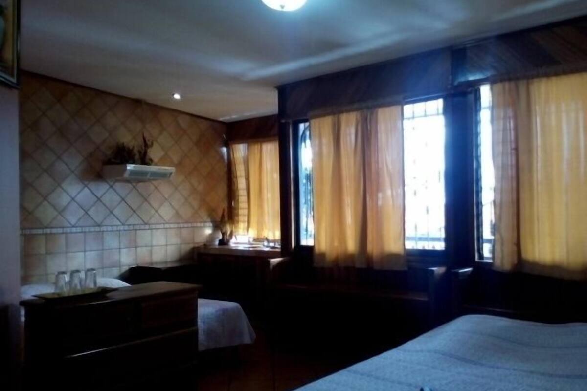 Phòng đôi Tiêu chuẩn, 2 phòng ngủ | Bộ đồ giường cao cấp, giường gấp/giường phụ (phụ phí) 