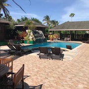 Top Hotels Closest to Store Bay in Tobago | Hotels.com