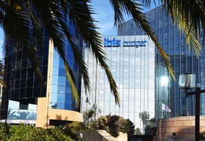 Front of property - ibis budget Nice Aeroport Promenade des Anglais (Nice)