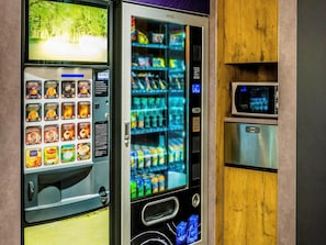 Vending machine