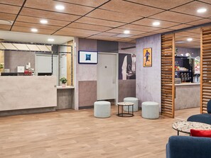 Exterior - ibis budget Saint Maurice (Saint-Maurice)