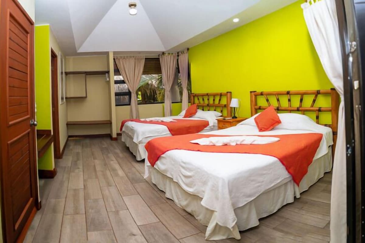 Family Suite, 2 Bedrooms, Tower | Bed sheets