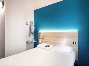 Wi-Fi de cortesia, roupa de cama